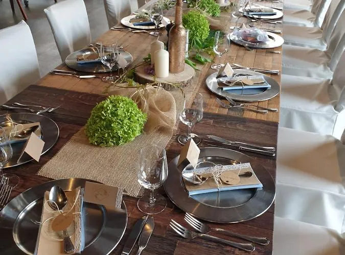 Bergwirtschaft Wilder Mann Und Restaurant Отель Дрезден