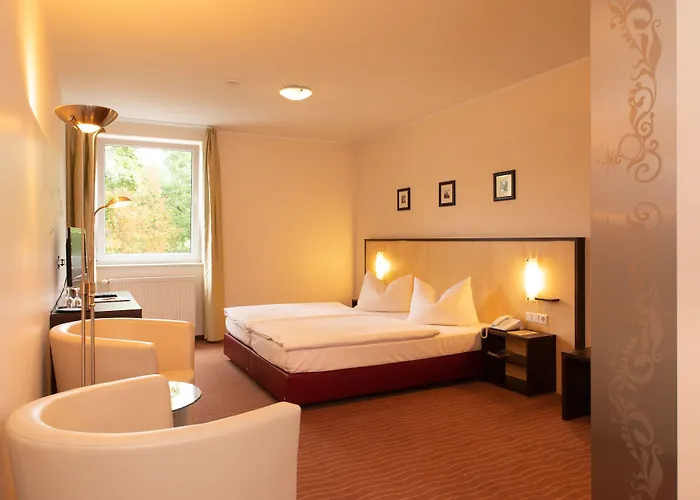 Отель Bergwirtschaft Wilder Mann Und Restaurant 4*