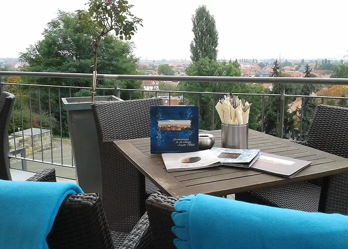 Отель Bergwirtschaft Wilder Mann Und Restaurant 4*