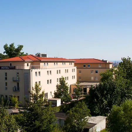 Bergwirtschaft Wilder Mann Und Restaurant 4*