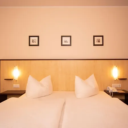 Hotel Bergwirtschaft Wilder Mann Und Restaurant 4*