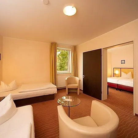 Hotel Bergwirtschaft Wilder Mann Und Restaurant 4*