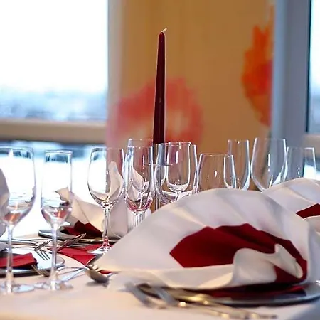 Bergwirtschaft Wilder Mann Und Restaurant 4*