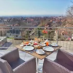 Bergwirtschaft Wilder Mann Und Restaurant Hotel Drezno
