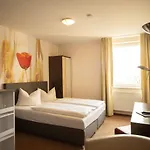 Bergwirtschaft Wilder Mann Und Restaurant Hotel 4*