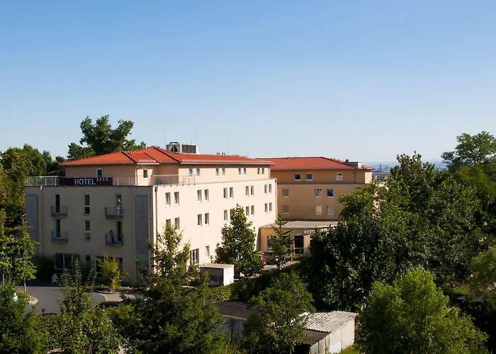 Bergwirtschaft Wilder Mann Und Restaurant 4*